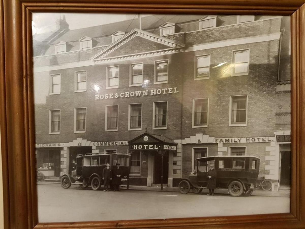 The Rose And Crown Hotel Уисбек Экстерьер фото