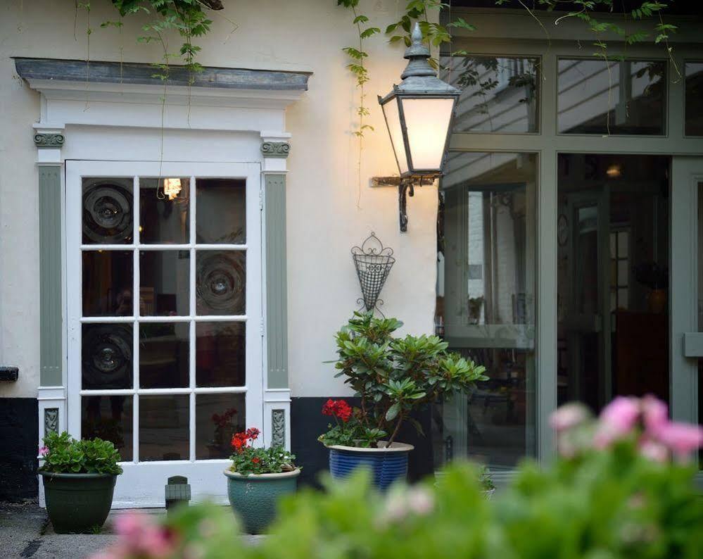 The Rose And Crown Hotel Уисбек Экстерьер фото